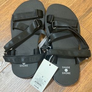 Sandal sale! 🎉NWT Shade & Shore Velcro strap sandals size 5